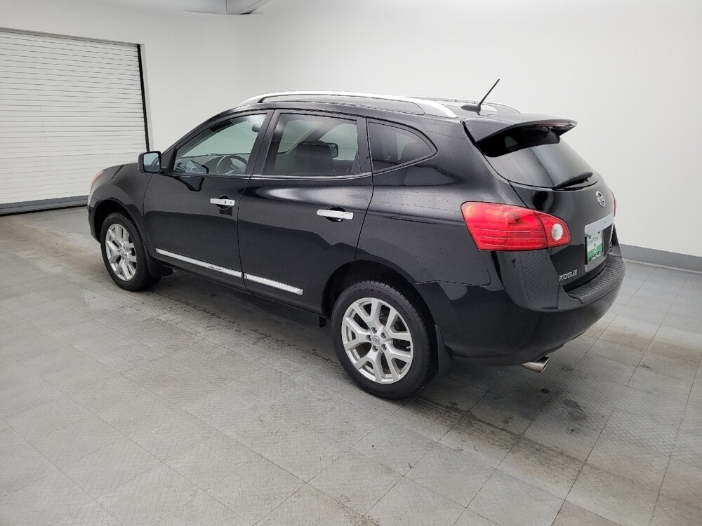 2013 Nissan Rogue in Fairfield, OH 45014 - 18085400 3