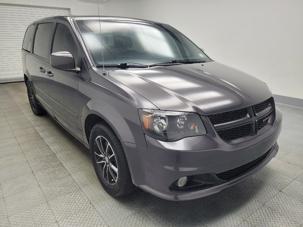 2016 Dodge Grand Caravan in Highland, IN 46322 - 18085404 13