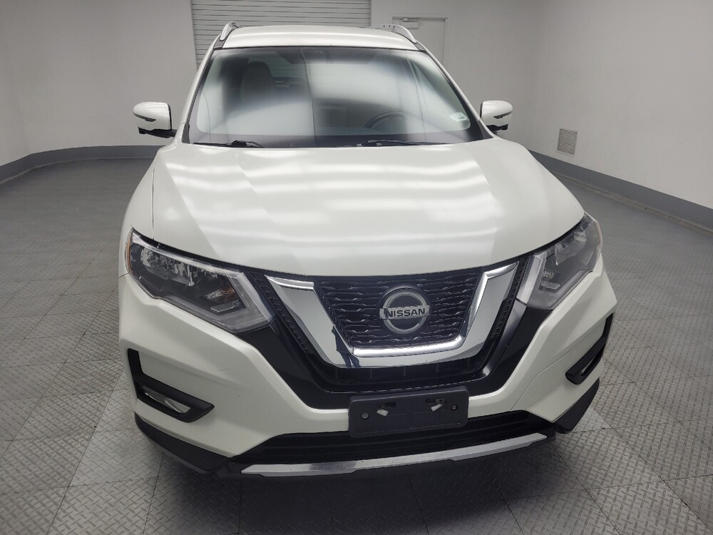 2018 Nissan Rogue in Highland, IN 46322 - 18085405 14
