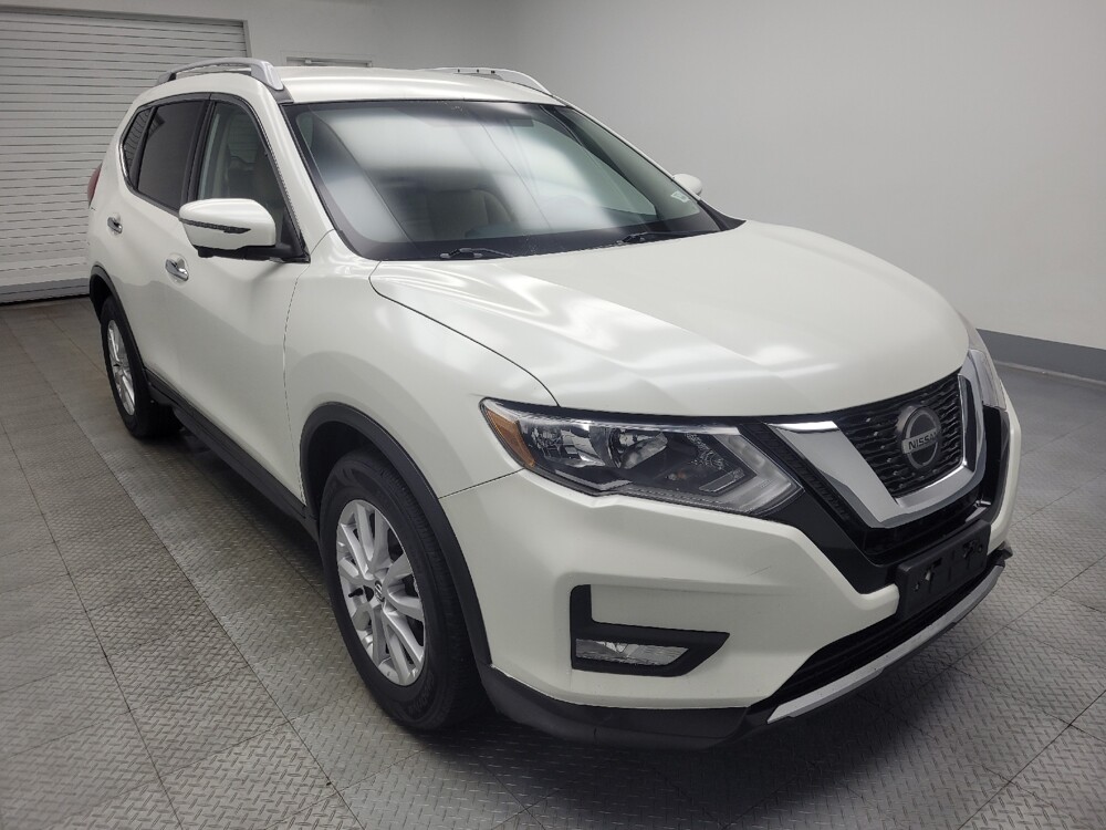 2018 Nissan Rogue in Highland, IN 46322 - 18085405 13