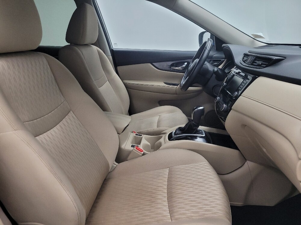 2018 Nissan Rogue in Highland, IN 46322 - 18085405 21