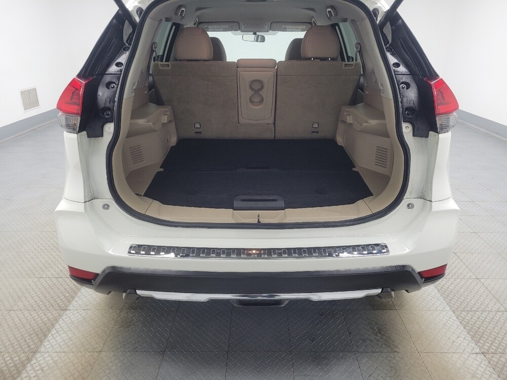 2018 Nissan Rogue in Highland, IN 46322 - 18085405 29