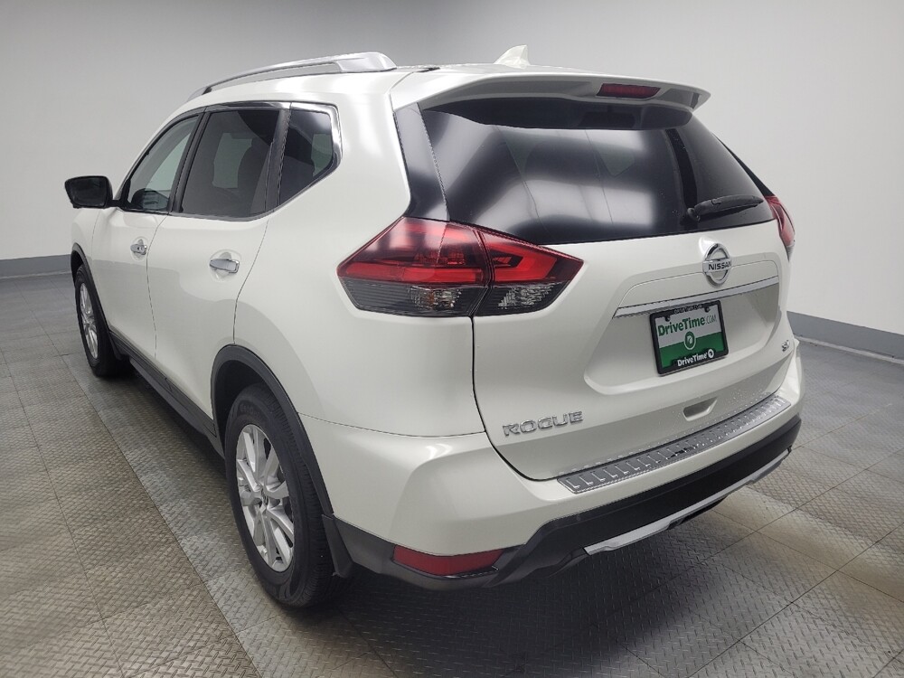 2018 Nissan Rogue in Highland, IN 46322 - 18085405 5
