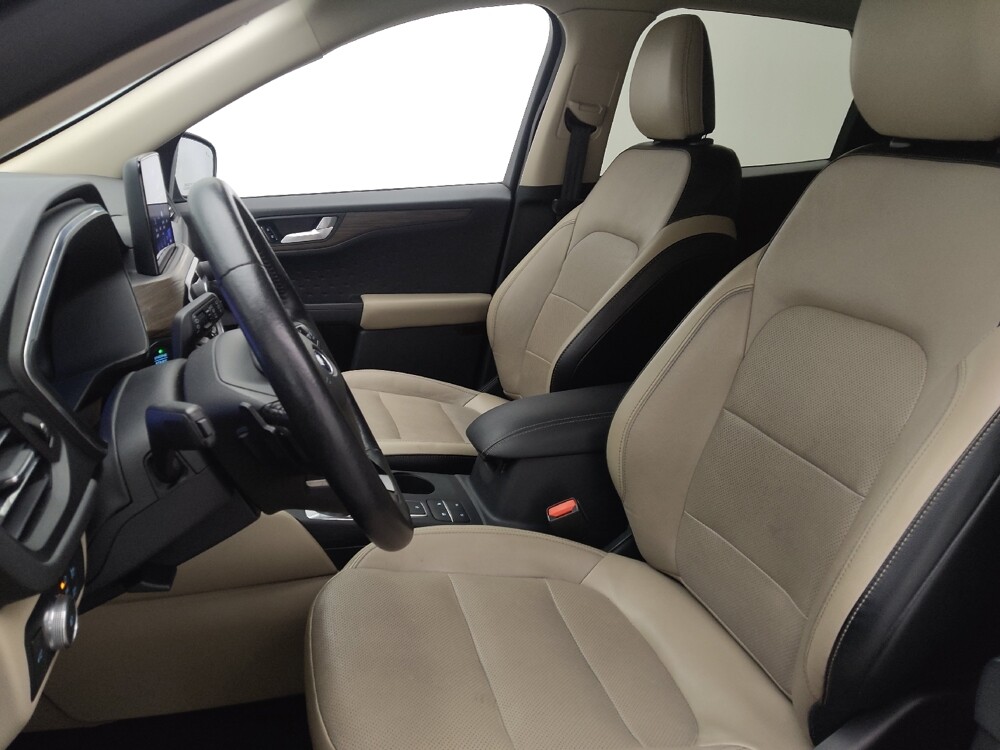 2020 Ford Escape in Gainesville, FL 32609 - 18085409 17