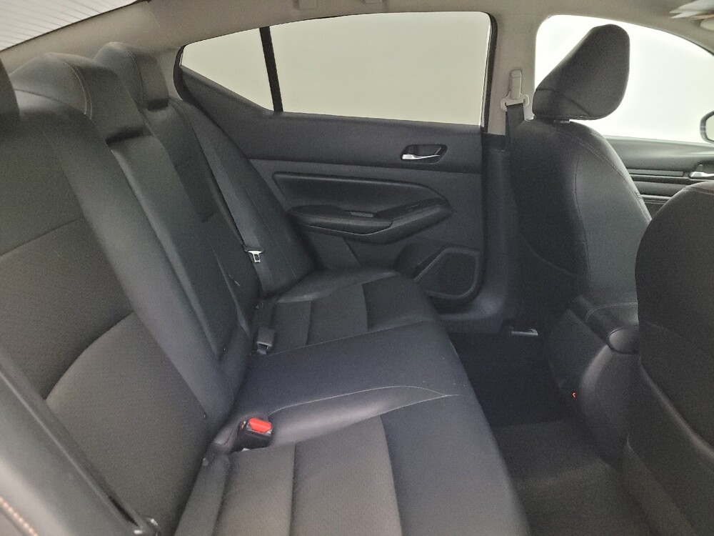 2019 Nissan Altima in Phoenix, AZ 85015 - 18085412 19