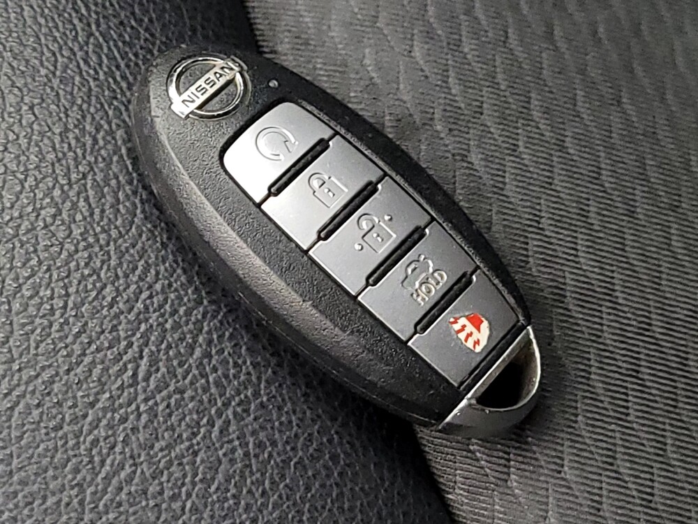 2019 Nissan Altima in Phoenix, AZ 85015 - 18085412 32