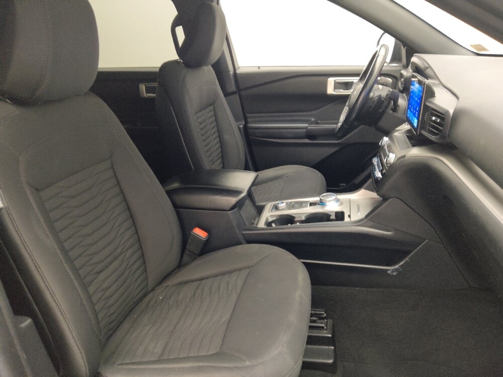 2020 Ford Explorer in Jacksonville, FL 32210 - 18085414 21