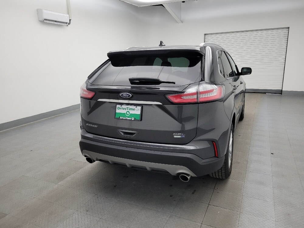 2020 Ford Edge in Fairfield, OH 45014 - 18085415 7