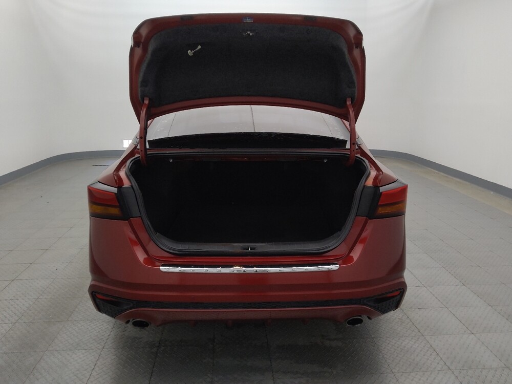 2019 Nissan Altima in Houston, TX 77060 - 18085418 29