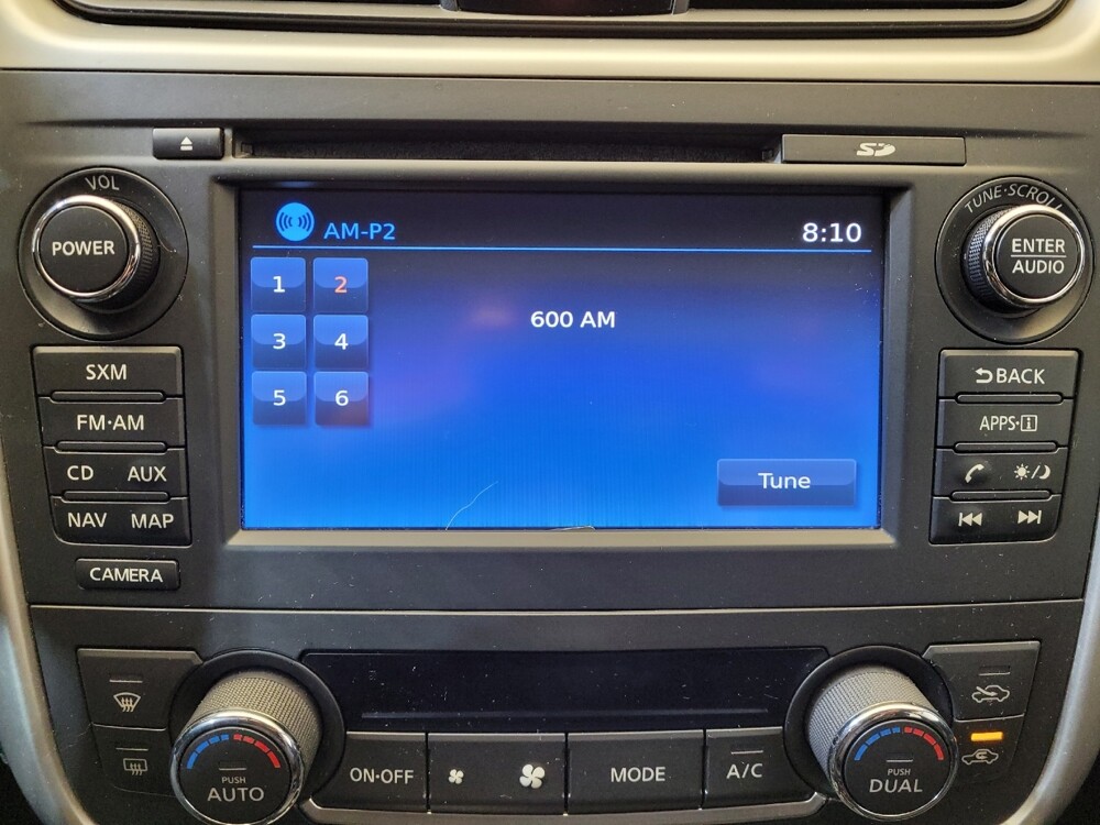 2017 Nissan Altima in Fairfield, OH 45014 - 18085428 25