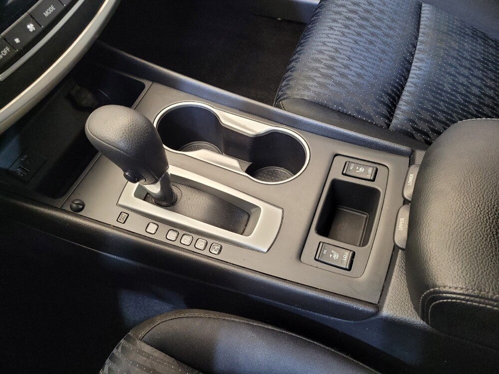 2017 Nissan Altima in Fairfield, OH 45014 - 18085428 26