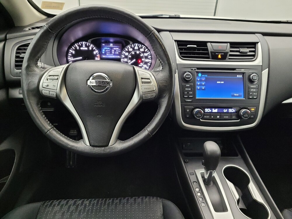2017 Nissan Altima in Fairfield, OH 45014 - 18085428 22