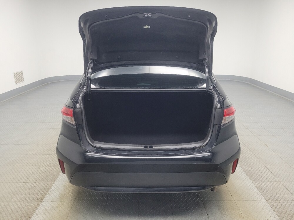 2020 Toyota Corolla in Indianapolis, IN 46219 - 18085429 29