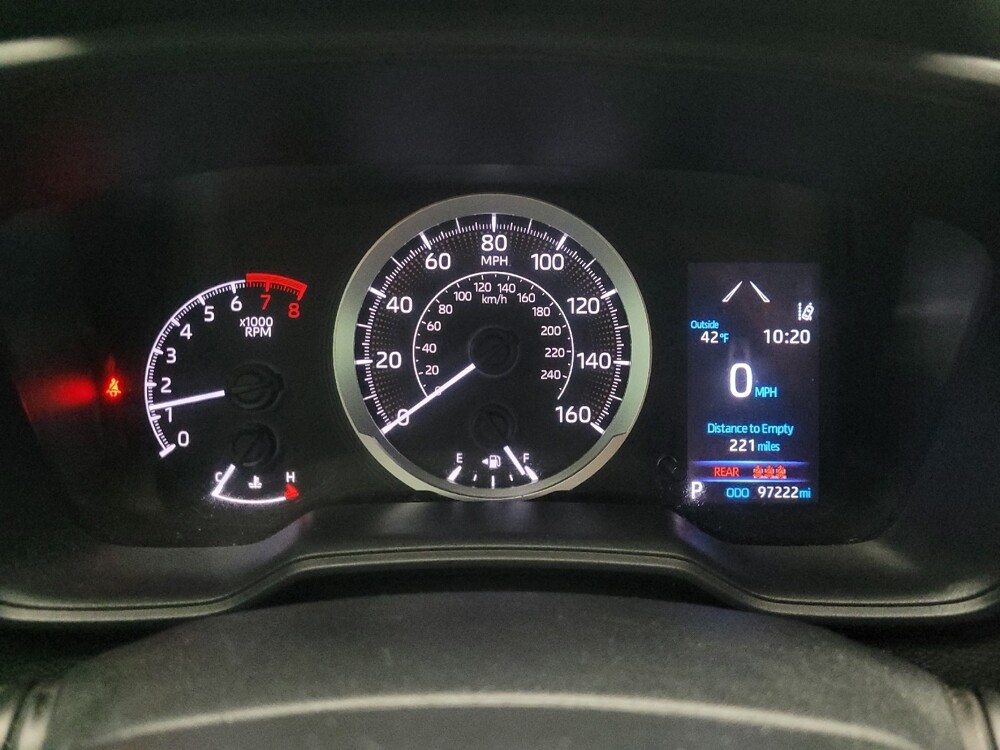 2020 Toyota Corolla in Indianapolis, IN 46219 - 18085429 23