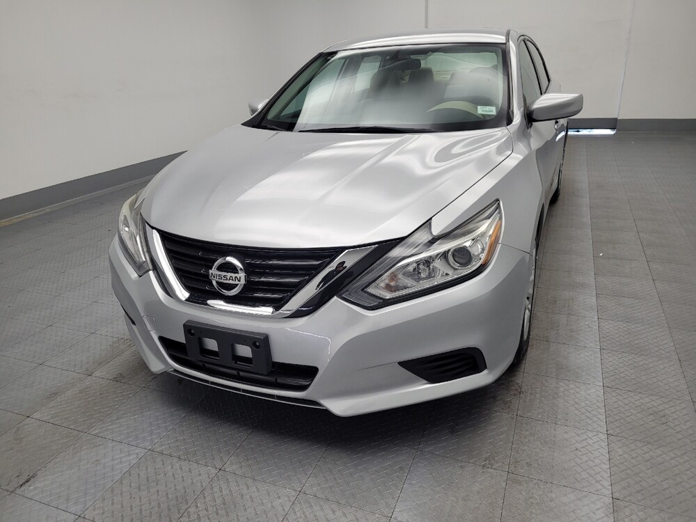 2017 Nissan Altima in Madison, TN 37115 - 18085438 15