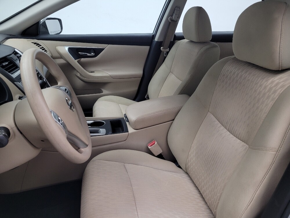 2017 Nissan Altima in Madison, TN 37115 - 18085438 17