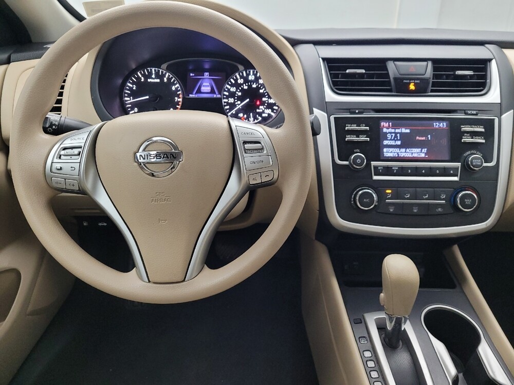 2017 Nissan Altima in Madison, TN 37115 - 18085438 22