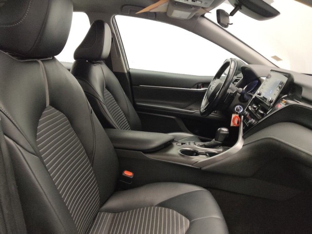 2022 Toyota Camry in Union City, GA 30291 - 18085447 21
