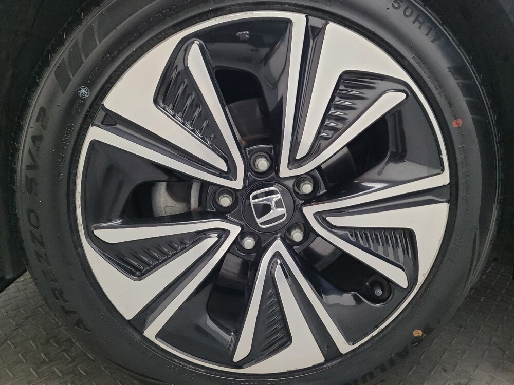 2018 Honda Civic in Torrance, CA 90504 - 18085450 31