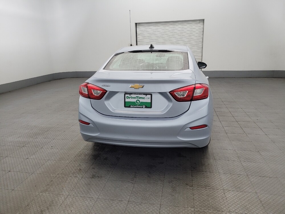 2018 Chevrolet Cruze in Henrico, VA 23223 - 18085455 7