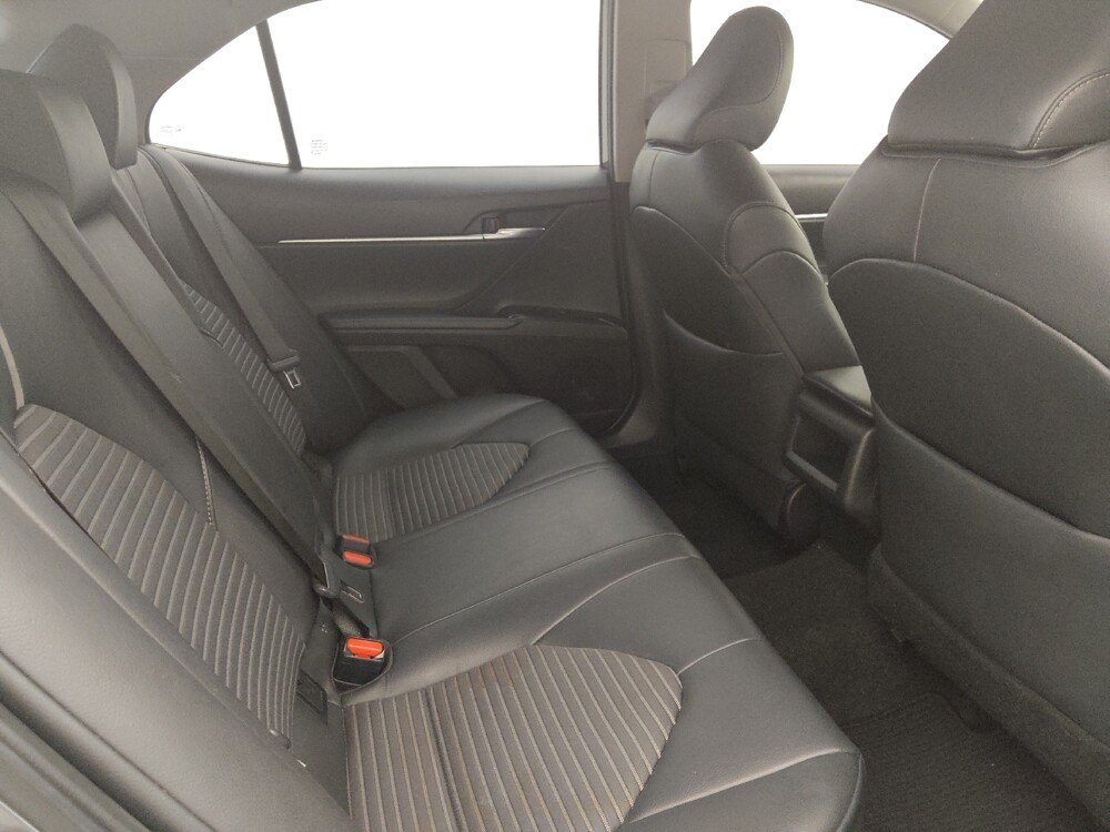 2019 Toyota Camry in Tallahassee, FL 32304 - 18085457 19