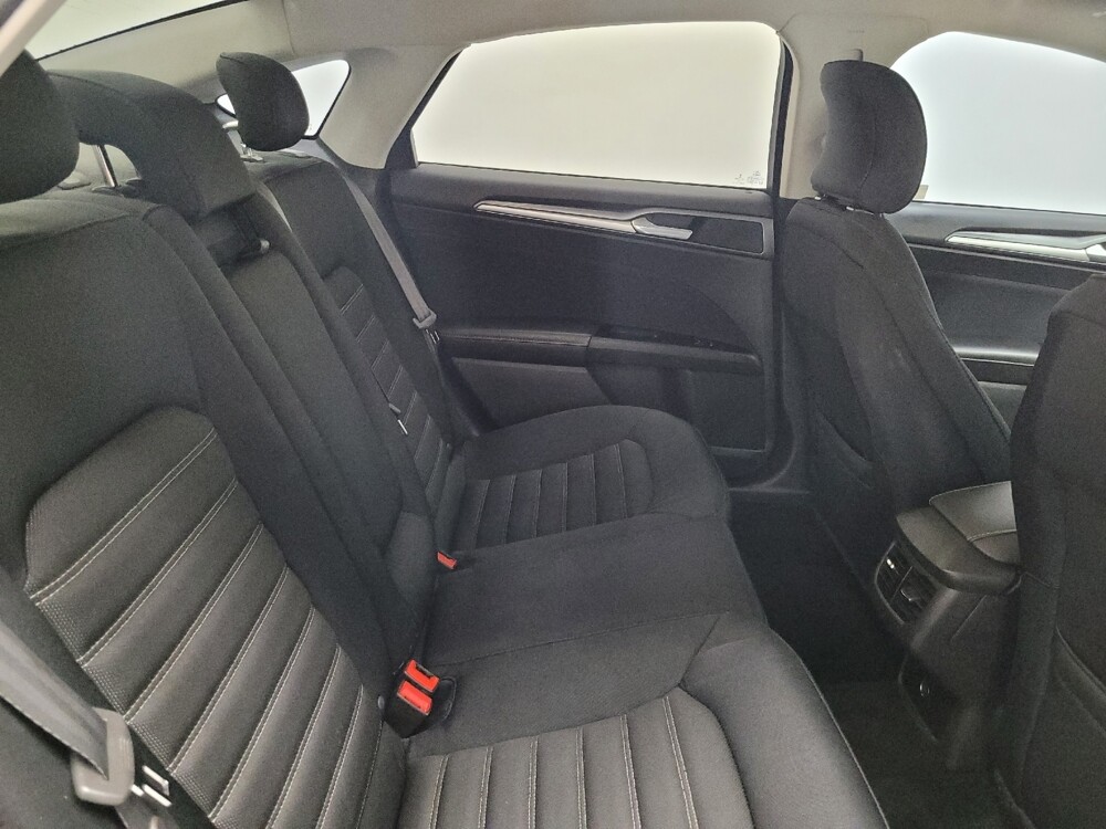 2015 Ford Fusion in Las Vegas, NV 89102 - 18085458 19