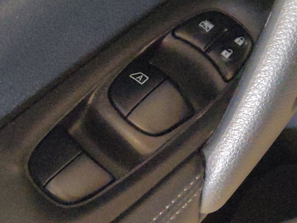 2019 Nissan Rogue in Ocala, FL 34471 - 18085468 27