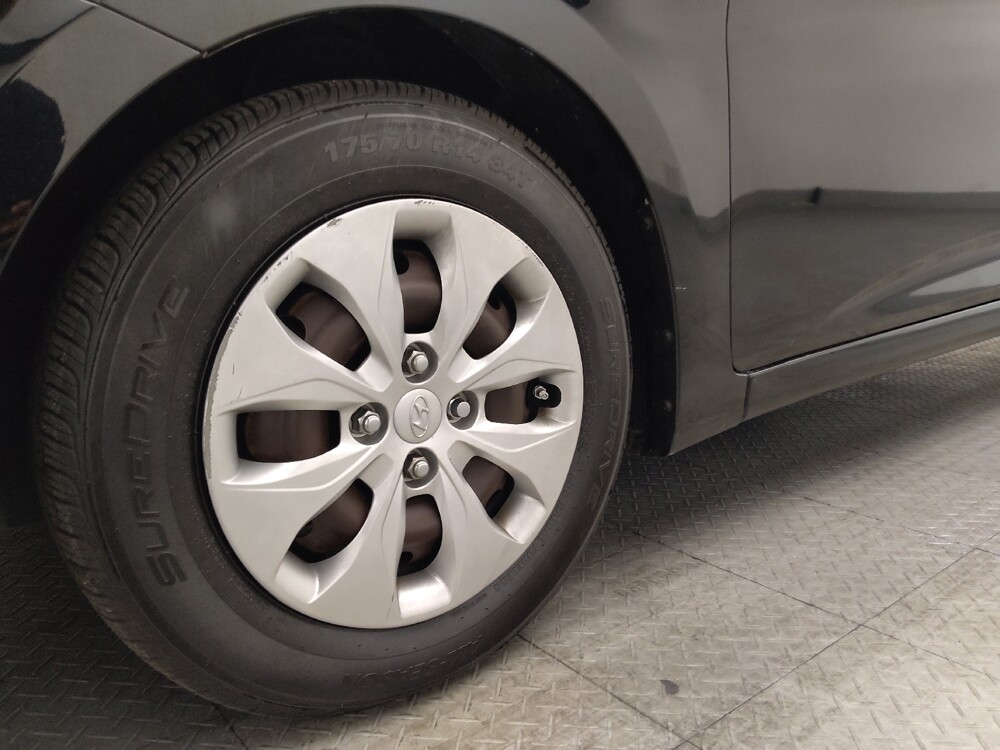 2016 Hyundai Accent in Kissimmee, FL 34744 - 18085472 31