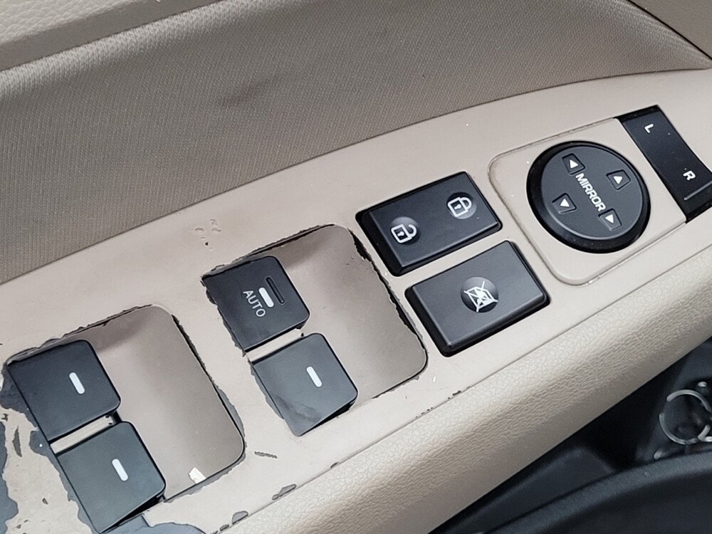 2017 Hyundai Elantra in Bradenton, FL 34207 - 18085473 27