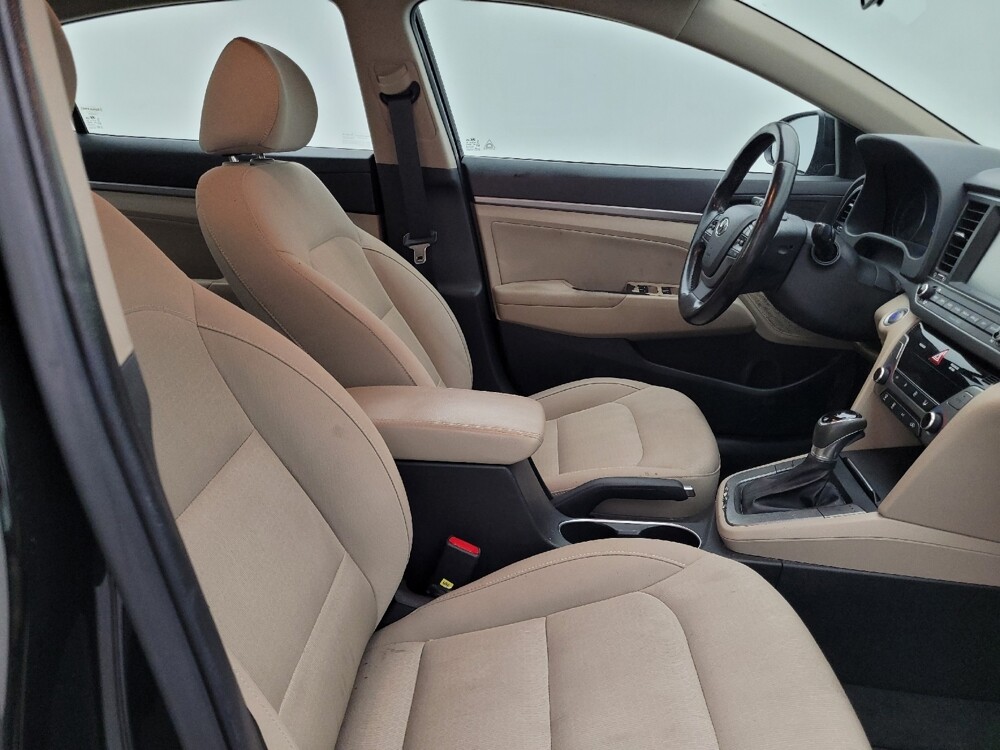 2017 Hyundai Elantra in Bradenton, FL 34207 - 18085473 21