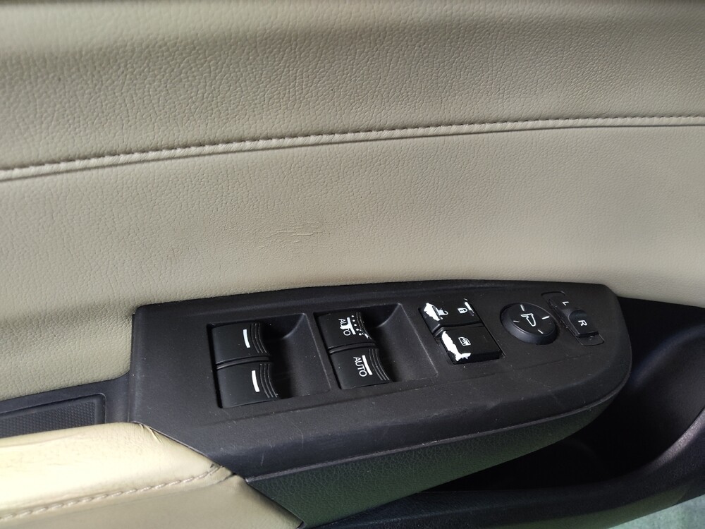 2013 Acura ILX in Bradenton, FL 34207 - 18085475 27