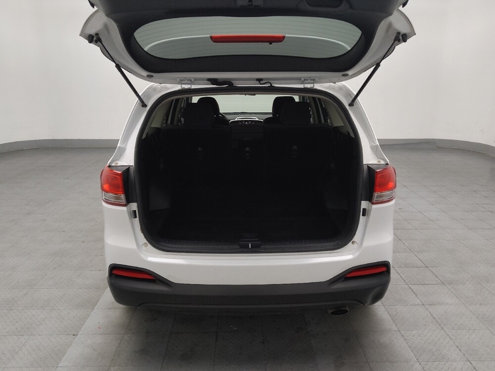 2017 Kia Sorento in Union City, GA 30291 - 18085478 29