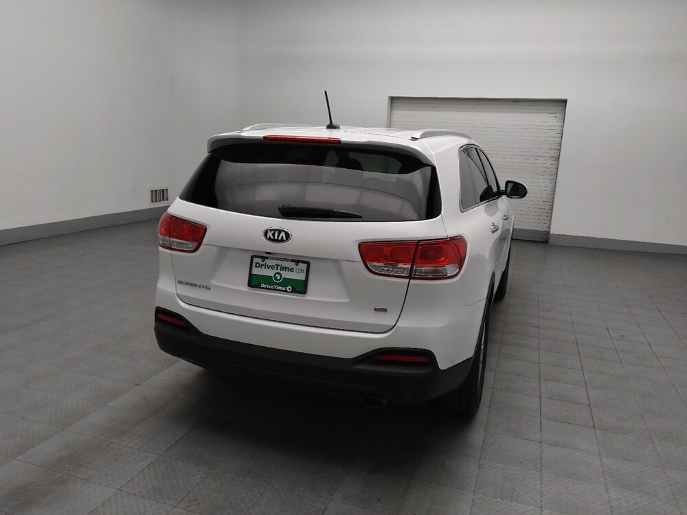 2017 Kia Sorento in Union City, GA 30291 - 18085478 7