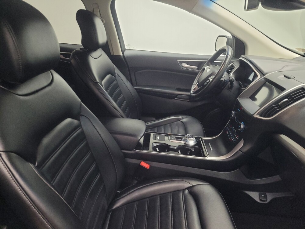2019 Ford Edge in Indianapolis, IN 46219 - 18085496 21