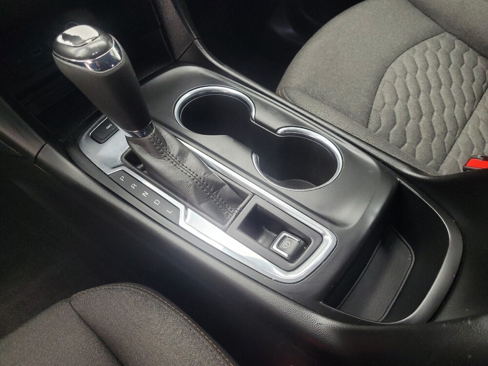 2020 Chevrolet Equinox in Indianapolis, IN 46219 - 18085497 26