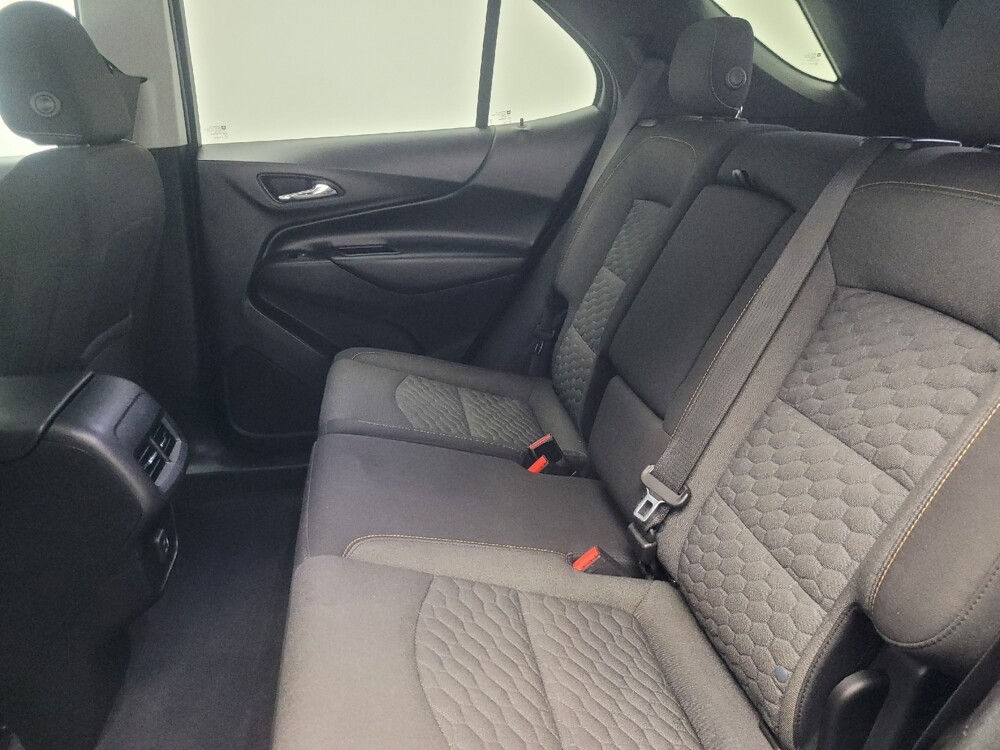 2020 Chevrolet Equinox in Indianapolis, IN 46219 - 18085497 18