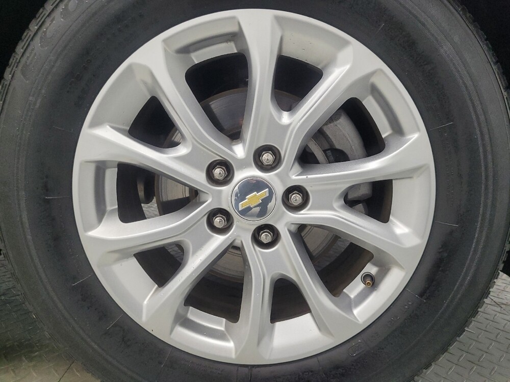 2020 Chevrolet Equinox in Indianapolis, IN 46219 - 18085497 31