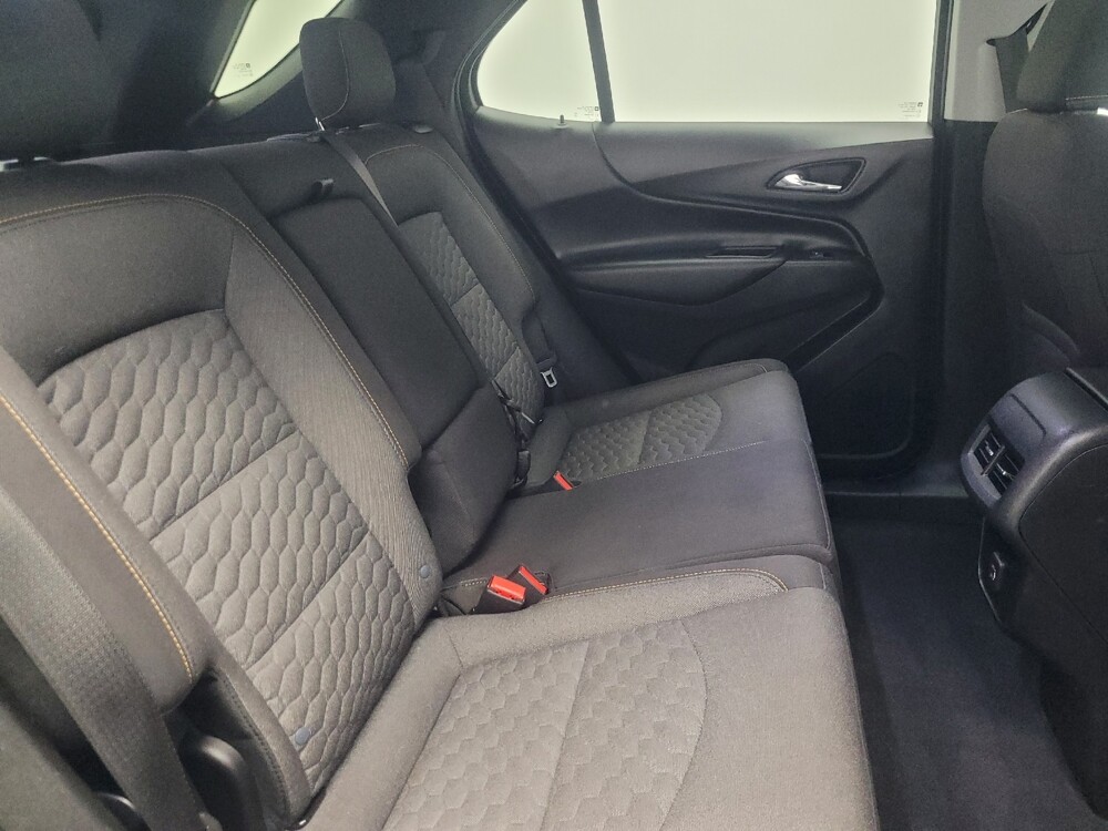 2020 Chevrolet Equinox in Indianapolis, IN 46219 - 18085497 19