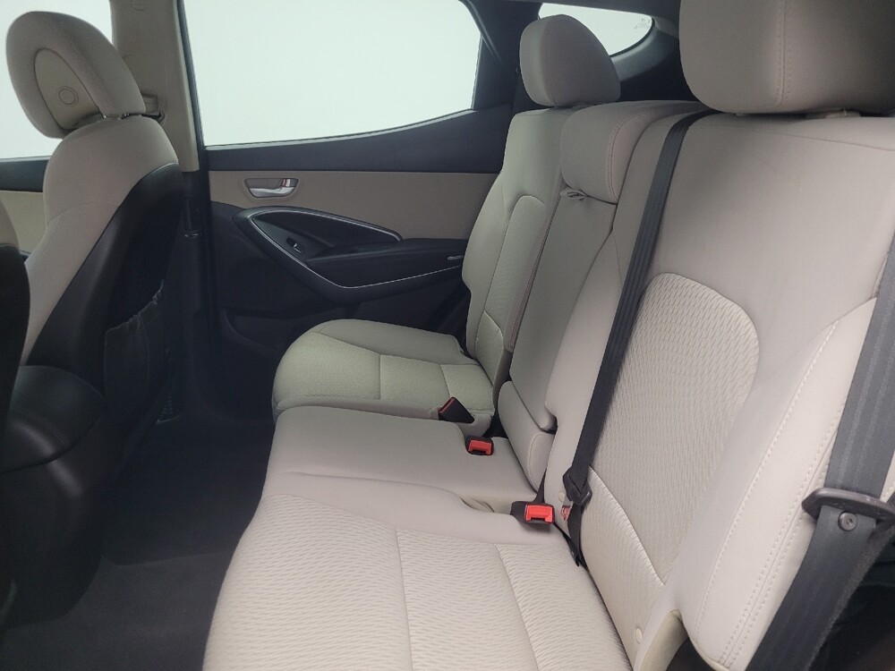 2018 Hyundai Santa Fe in Indianapolis, IN 46219 - 18085499 18