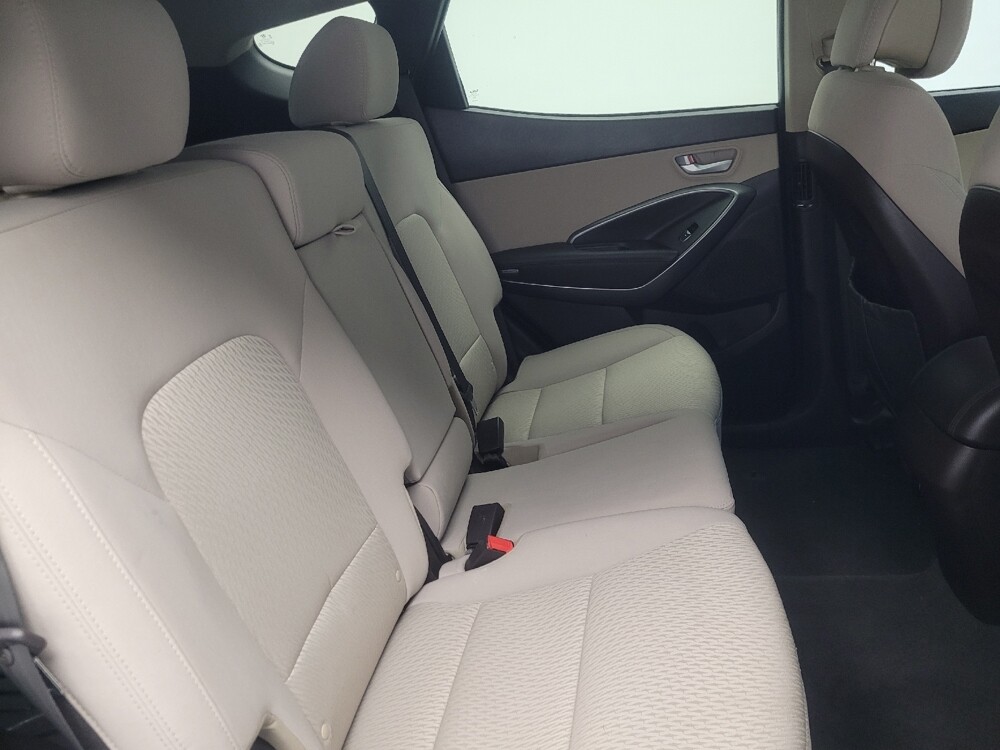 2018 Hyundai Santa Fe in Indianapolis, IN 46219 - 18085499 19