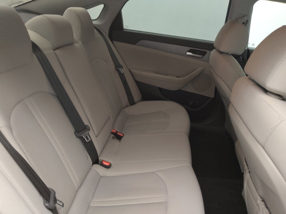 2019 Hyundai Sonata in Lakewood, CO 80215 - 18085508 19