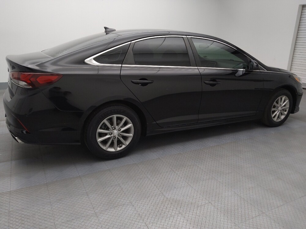 2019 Hyundai Sonata in Lakewood, CO 80215 - 18085508 10