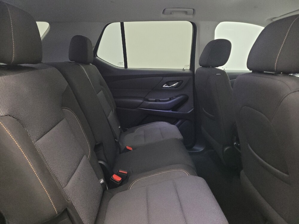 2020 Chevrolet Traverse in Fairfield, OH 45014 - 18085520 19