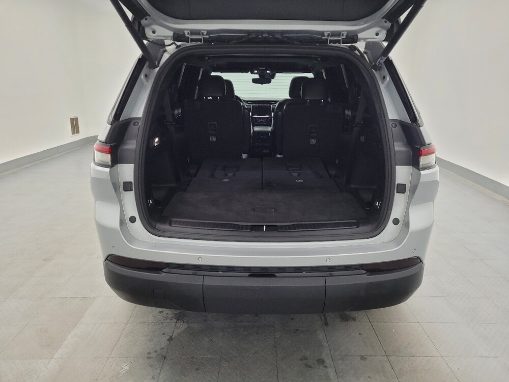 2021 Jeep Grand Cherokee L in Louisville, KY 40258 - 18085521 29