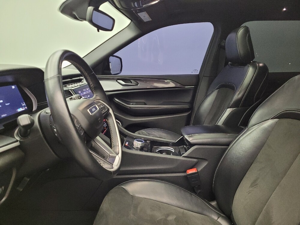 2021 Jeep Grand Cherokee L in Louisville, KY 40258 - 18085521 17