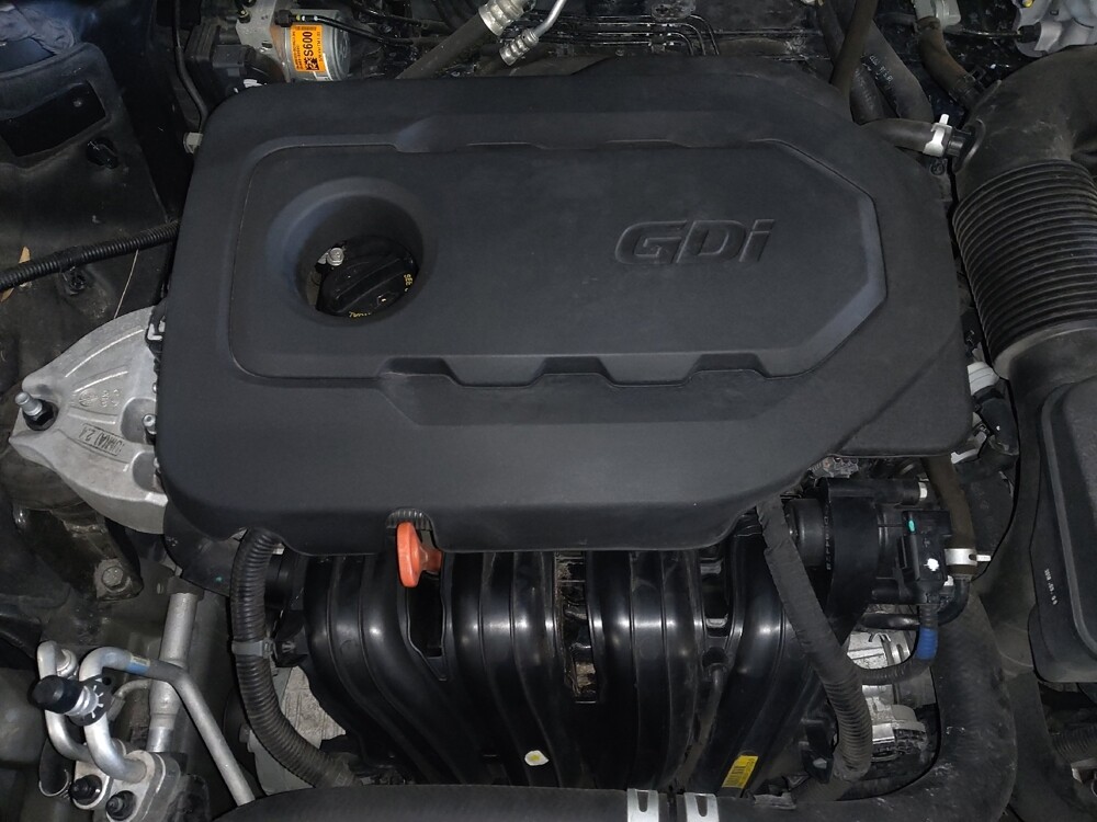 2019 Hyundai Santa Fe in Greenville, SC 29607 - 18085530 30