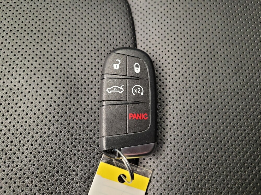 2021 Jeep Cherokee in Fairfield, OH 45014 - 18085531 32