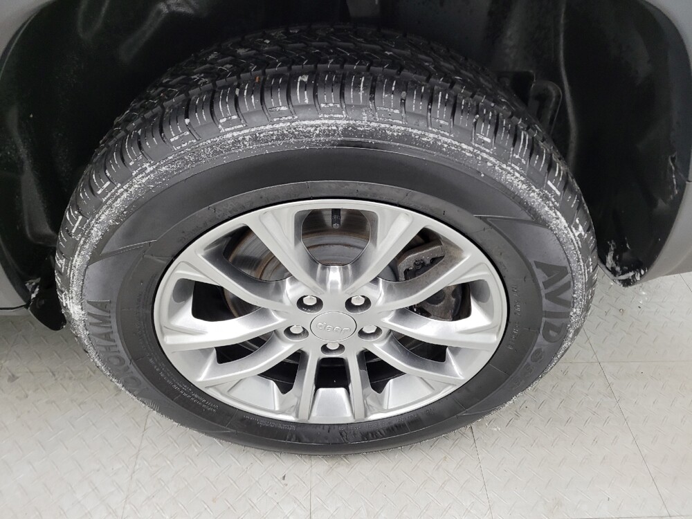 2021 Jeep Cherokee in Fairfield, OH 45014 - 18085531 31