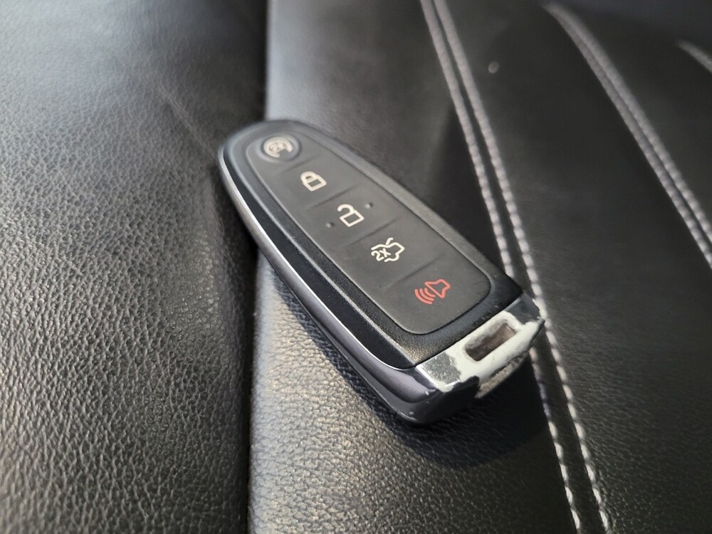 2017 Ford Escape in Tucson, AZ 85705 - 18085533 32