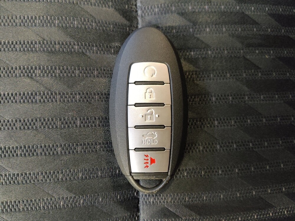 2018 Nissan Altima in Raleigh, NC 27604 - 18085534 32